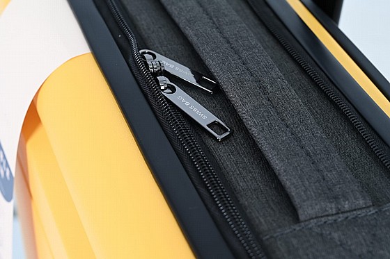 ������ ����� ����� ������ SWISSBAG ��� ����